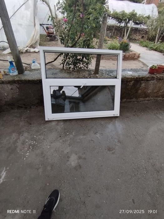 Продавам ПВЦ прозорец