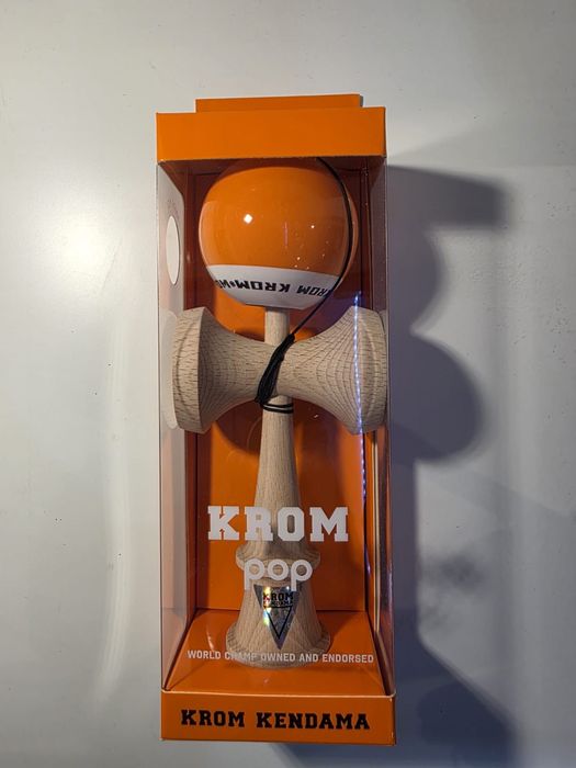 Kendama Krom Pop Portocalie