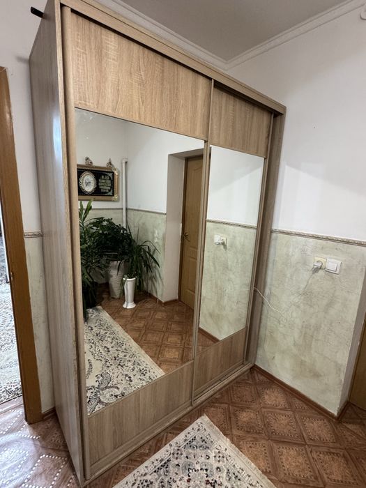 Шкаф или Прихожий! Б/У состояние!