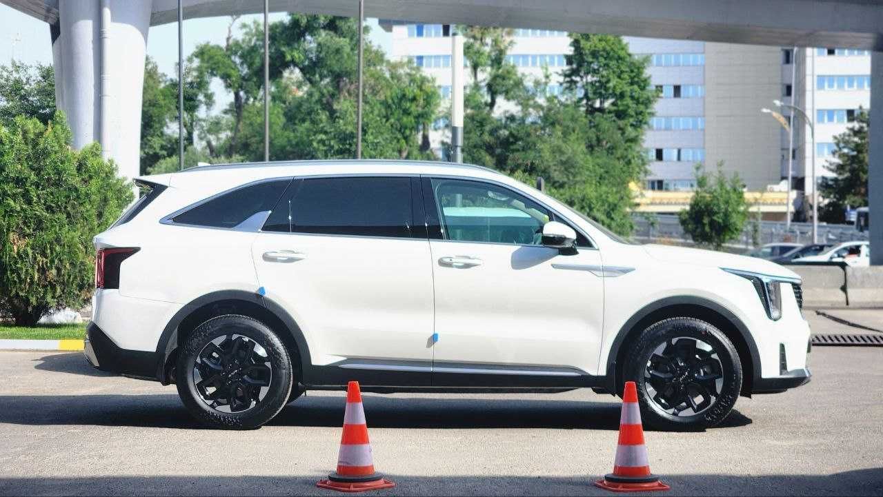 Kia Sorento eng foydali taklif foizsiz muddatli to'lov Rassro'chka 0%