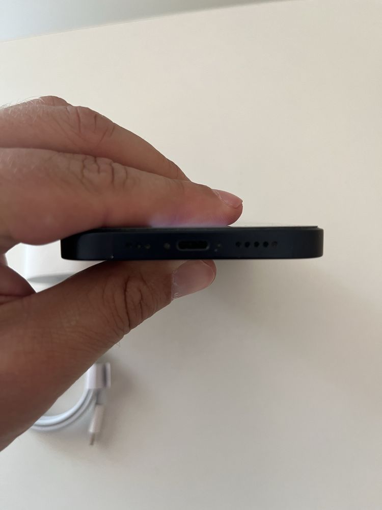Iphone 13 128GB черен