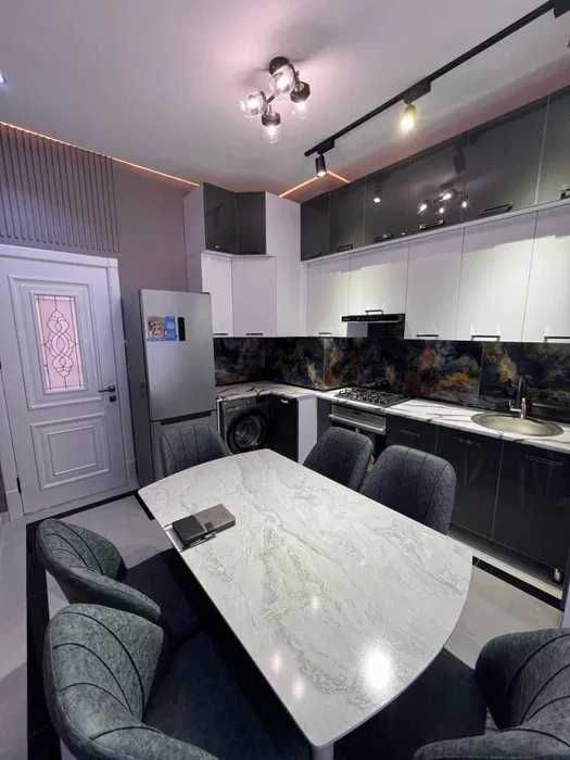 Срочно сдам 2в3/2/9 на Чиланзар-16 ор-р Метро Чиланзар 441*