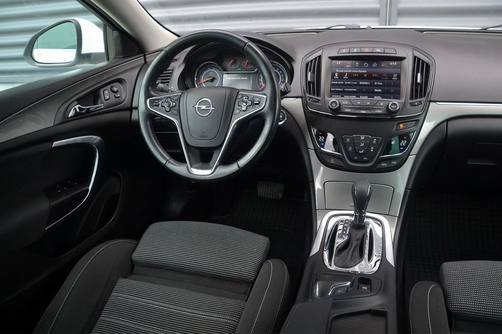 Opel Insignia Facelift 2.0 Diesel Euro 5 Automata Navi Bi-Xenon