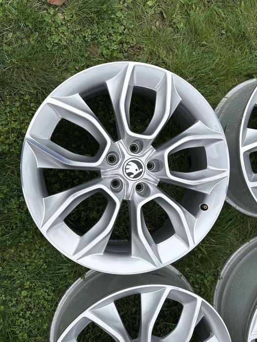 4бр.оригинални джанти Skoda 19” 5x112