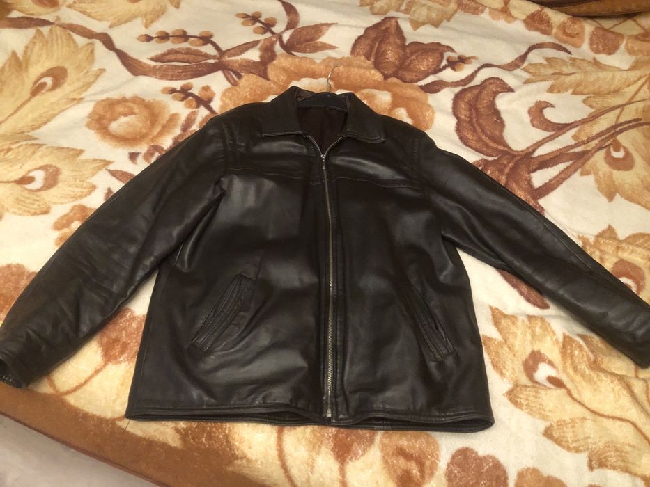 Vand haina piele barbati