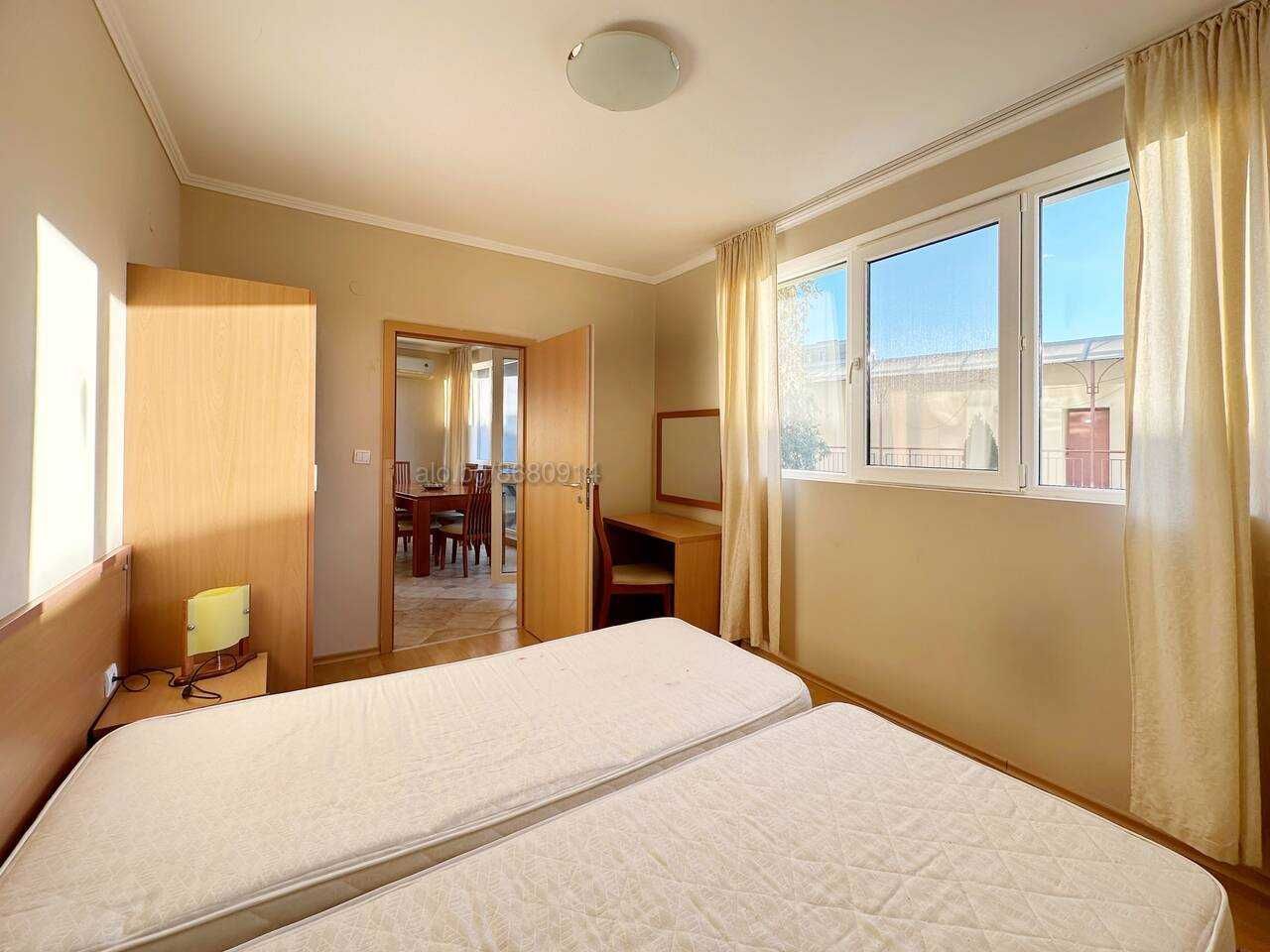 Дава се под наем Тристаен апартамент в к.к. Слънчев бряг - 80 кв.м за 530 € - Снимка #9