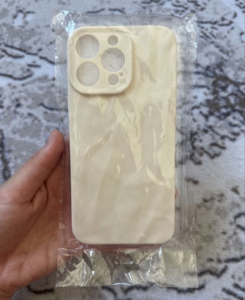 Iphone 15 pro max uchun chexolla