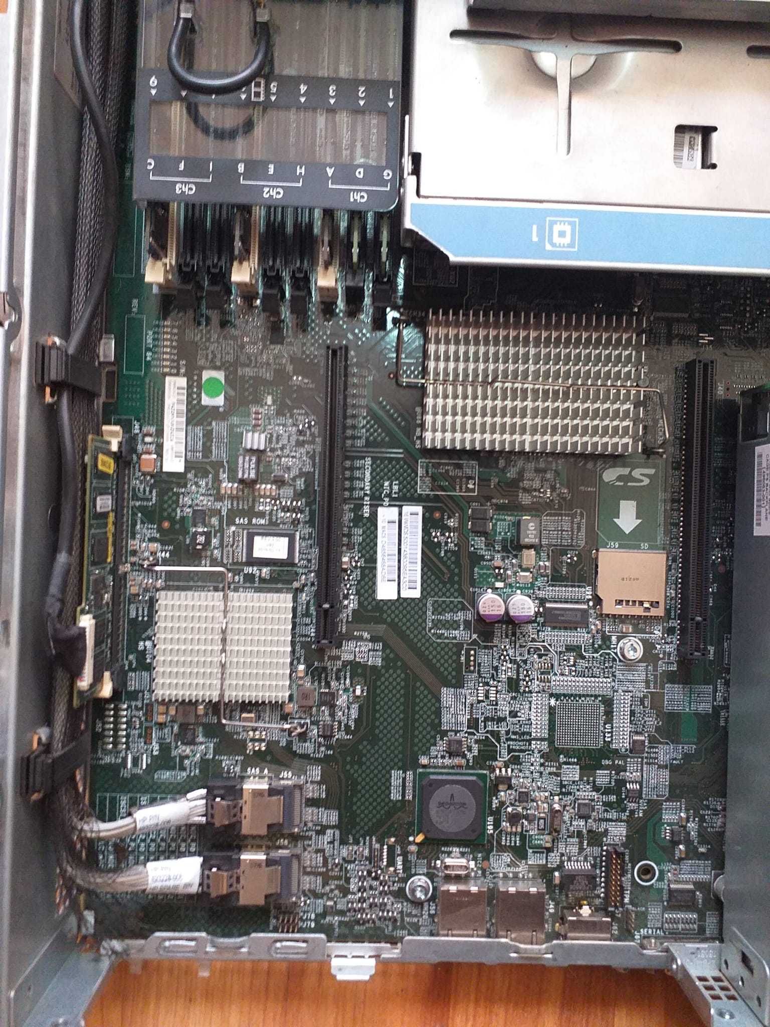 Server HP ProLiant DL380 G7, 2x CPU X5650, RAM 64 GB