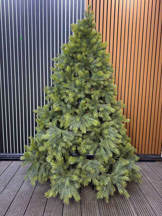 елка новогодняя. archa yangi yil