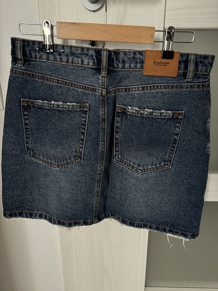 Fusta denim, Stradivarius