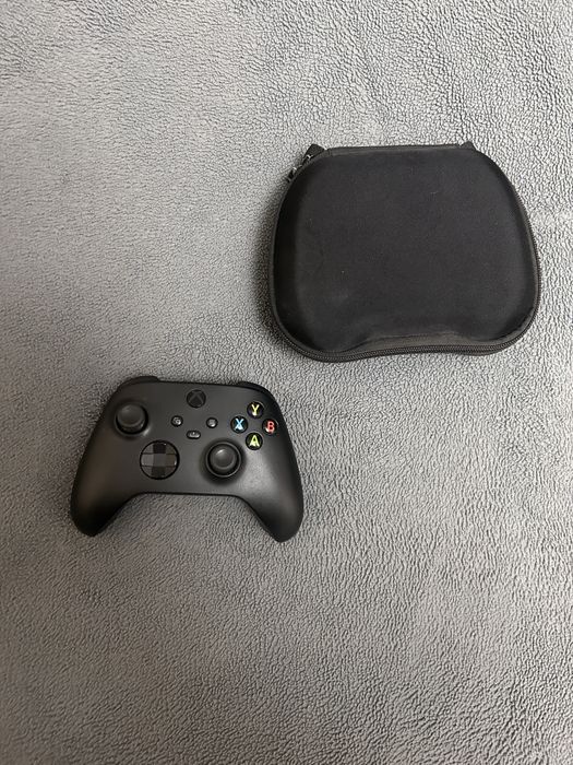 Xbox Series контроллер