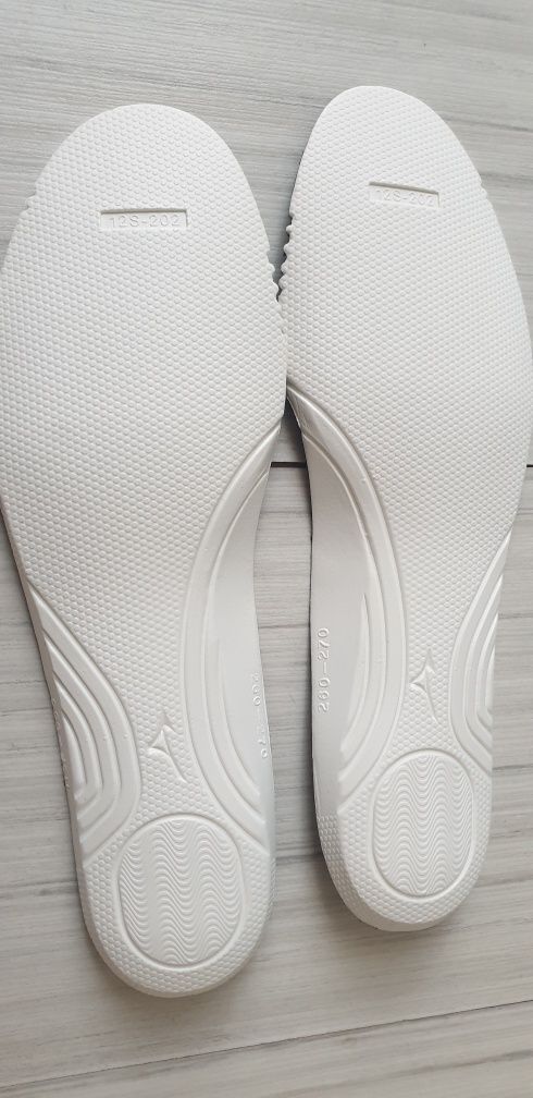 Mizuno Morelia Neo 4 Elite Мens Size 42.5 / 26.5 см. НОВО! ОРИГИНАЛ!