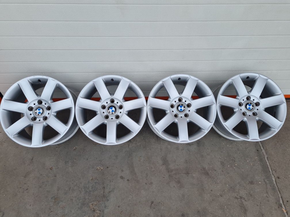 Оригинални джанти за BMW R17 5x120 ET47 8J