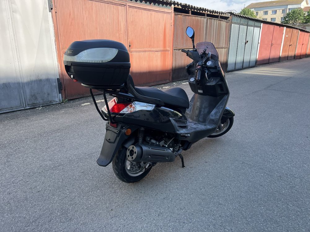 Scuter KYMCO 200cc Injectie an 2010