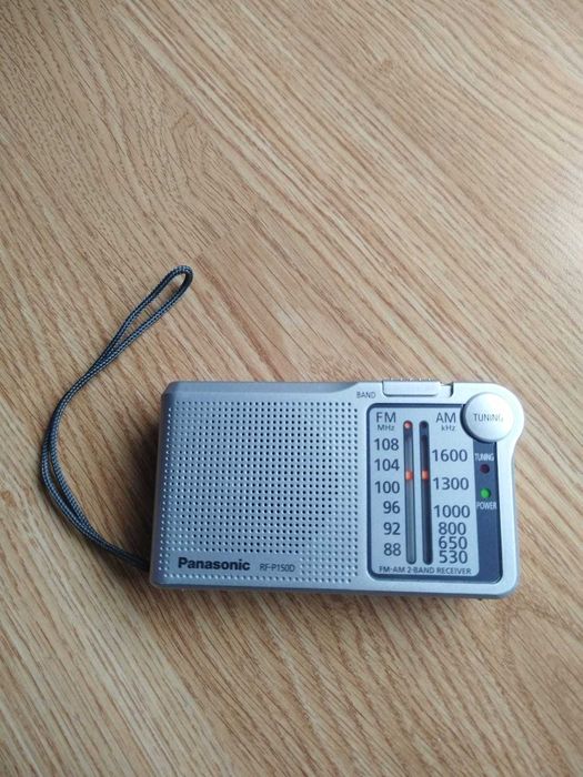 Radio Panasonic RF-P150D, AM/FM cu baterii AA Functional
