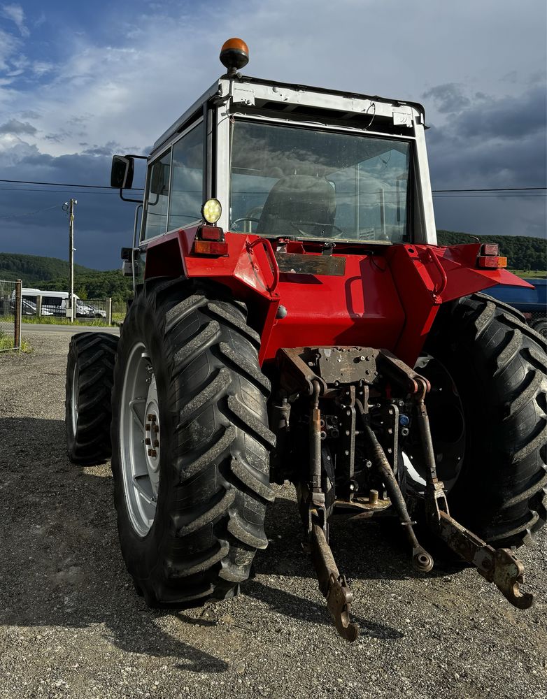 Tractor 4x4 Massey ferguson 2680 130 cp