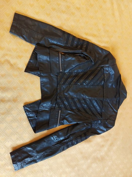 Geaca dama imitatie piele marimea S  marimea 38