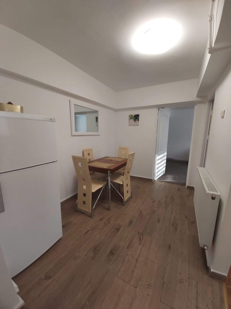 Dau spre inchiriere apartament cu o camera aproape de Sital și UMF.