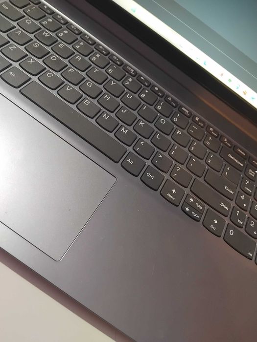 Instalez jocuri si repar pc leptopurii