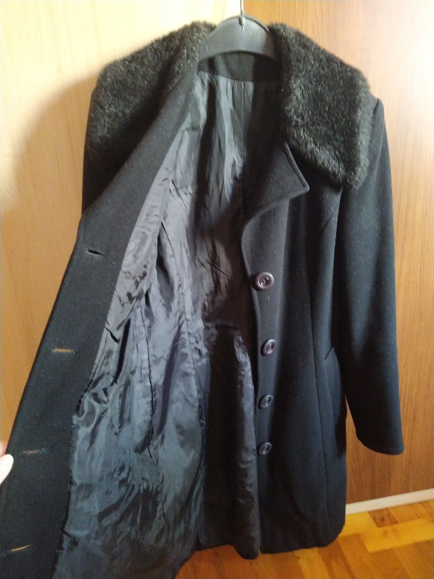 Черно палто, 40 (М)