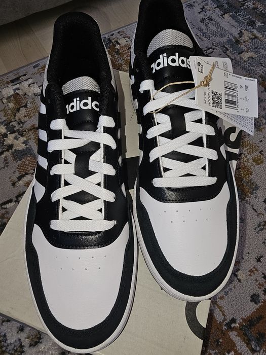 Мъжки кецове на Adidas