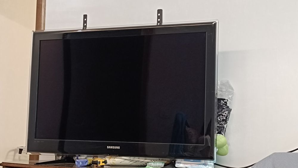 Телевизор Samsung