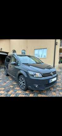 Volkswagen Touran 1.6 2015 foarte ingrijit