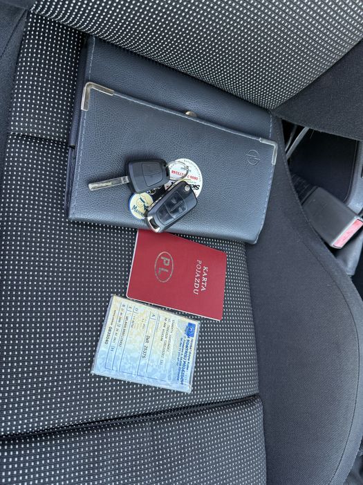 Opel Astra H GTC OPC Line 2 1.9 Diesel 2008