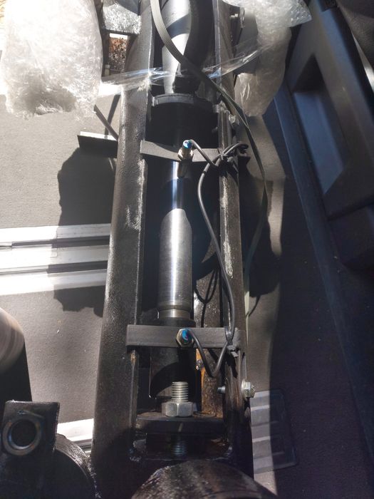 Хидравлична бутална помпа 32 бара 25 кубика час.