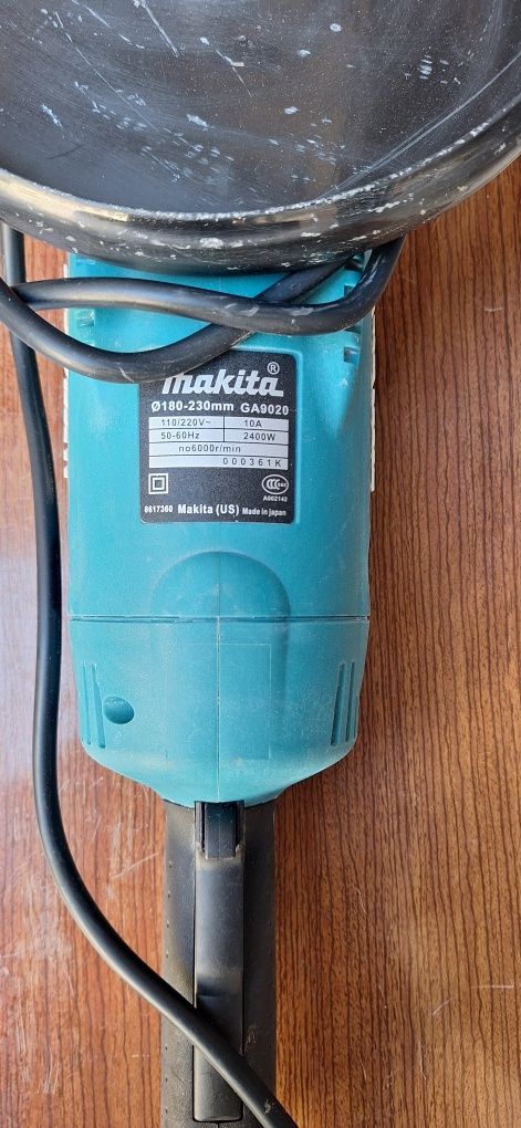 Ъглошлайф MAKITA GA9020