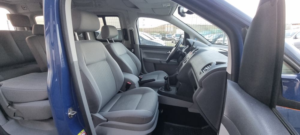 Volkswagen Caddy Maxi 7 locuri 2.0 Tdi 140 cp  Germania