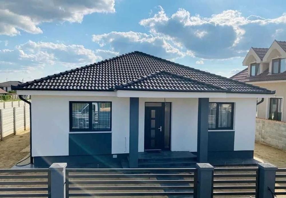 Executam case di panouri Sandwich