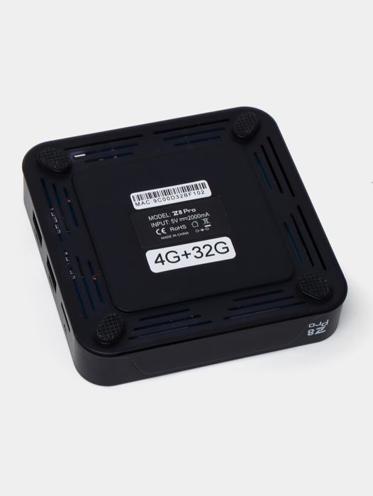 Z8 Pro tv box smart android wifi тв приставка 4/32Gb
