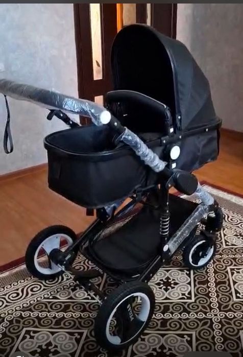Продам коляску срочно