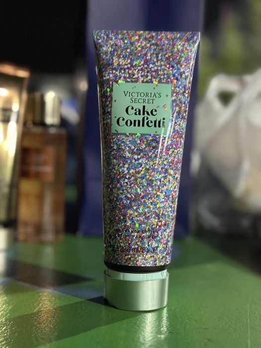 Lotiune corp si spray de corp Victoria Secret