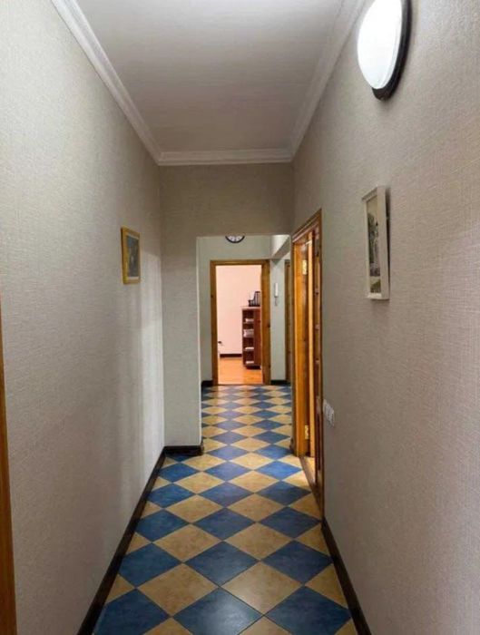 Продаётся Офисное Помещение 171 м2 ремонт Ул.Нукусская Мирабад