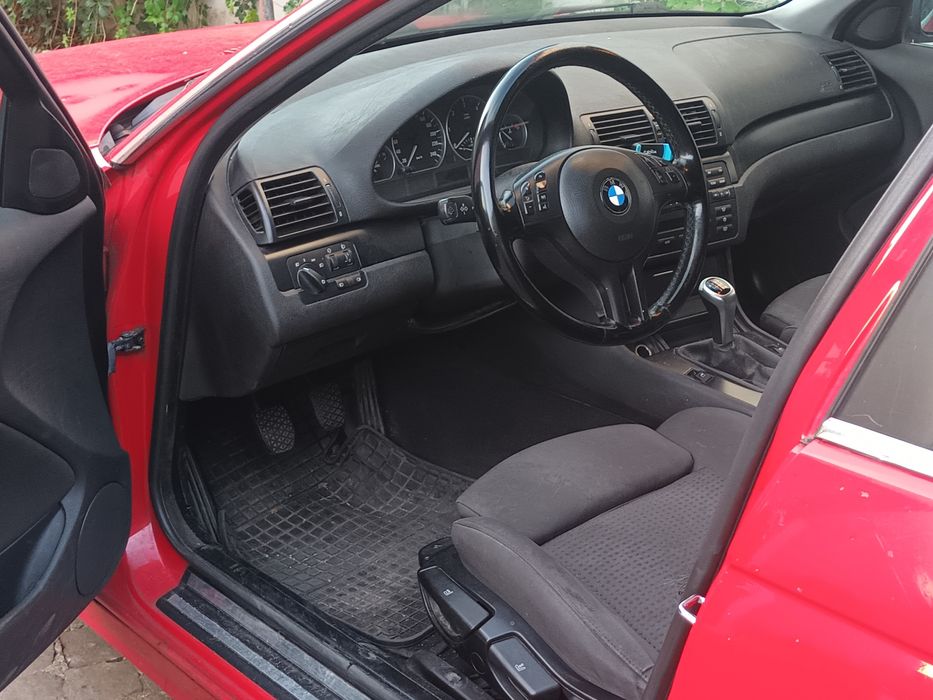 BMW 320d 150 CP Touring E46 Lifestyle