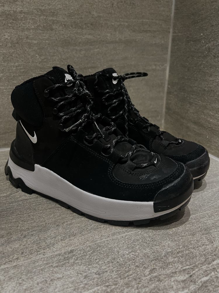 Дамски боти NIKE city classic boot