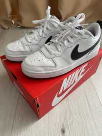 Nike Court Borough Low 2 - Marime 39