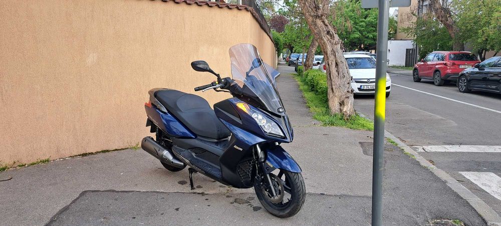 Kymco Downtown 125cc / 2011 / 11.000 km ! Germania - Super Conditie !