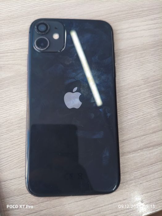 Обмен айфон 11 либо продам 128 гб