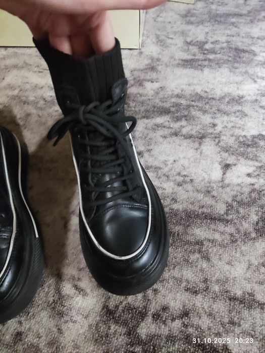 Обувь на девочку