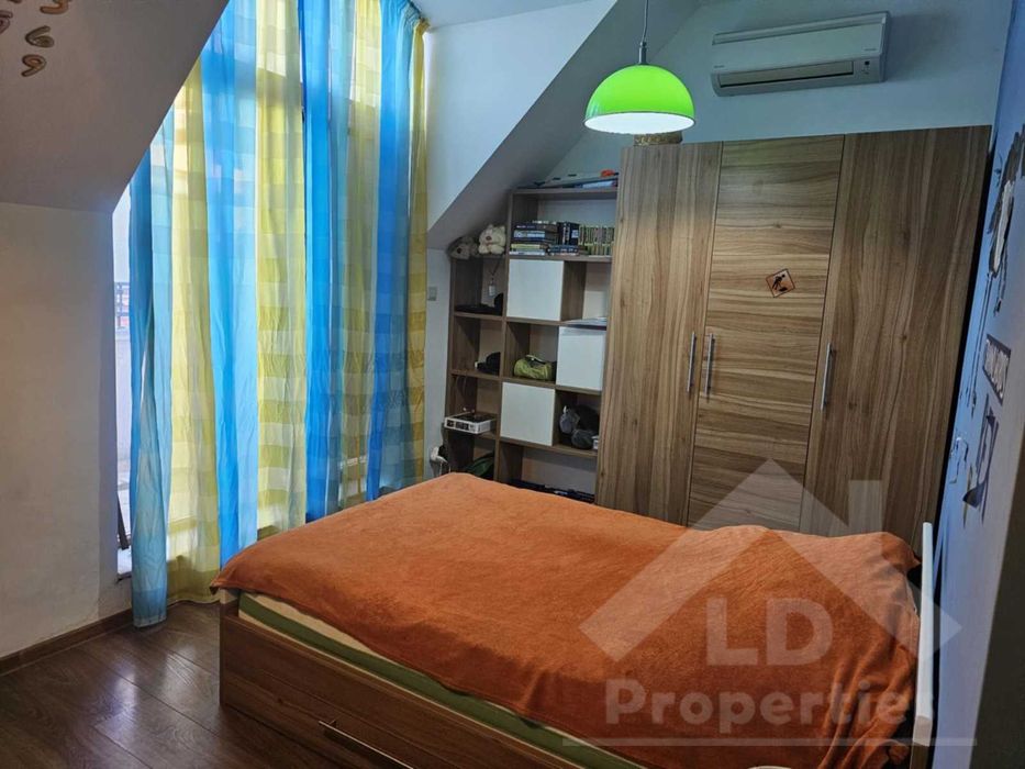 Многостаен апартамент с гледка към морето в к.к.Чайка