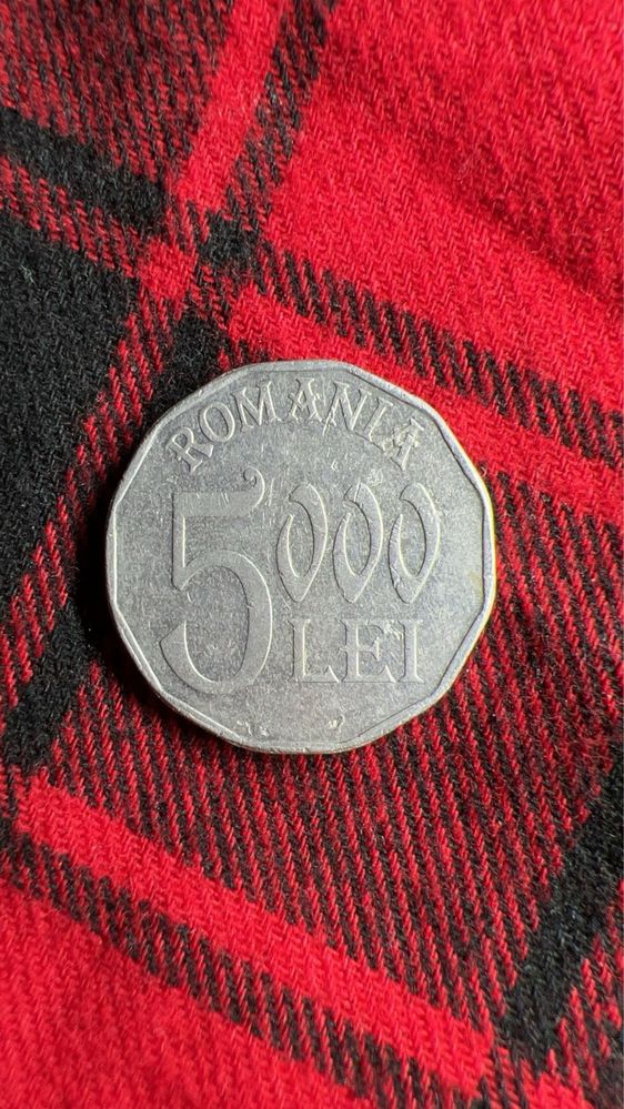 Moneda de colectie 5000 lei 2003