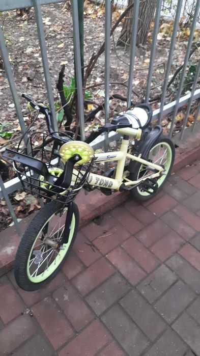 Vand 2 biciclete copii 16 si 20
