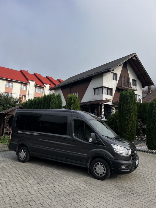 Închiriez microbuz doar cu șofer