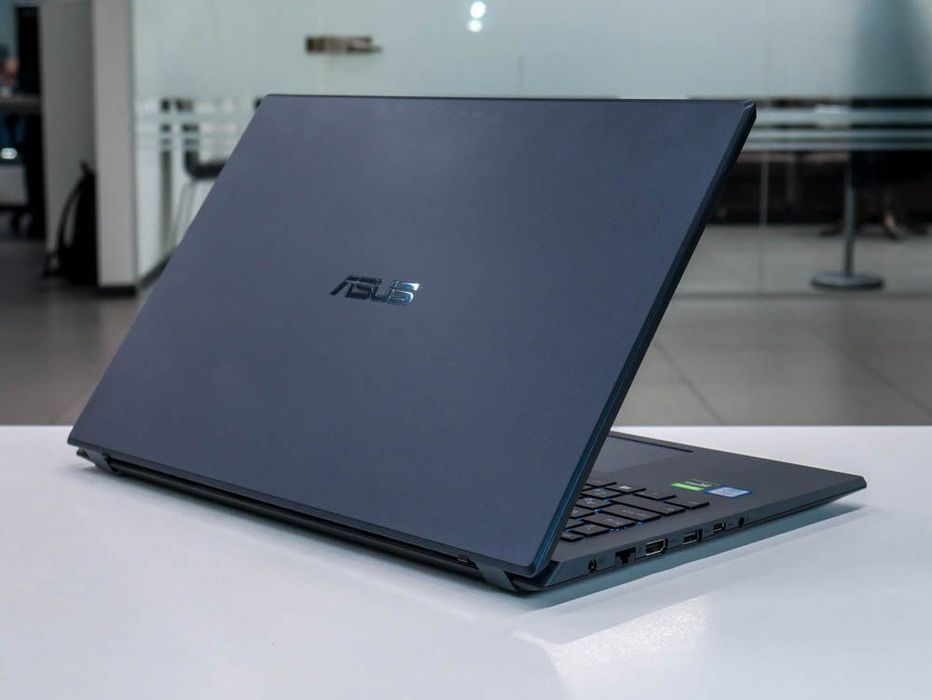 Ноутбук Asus Vivobook