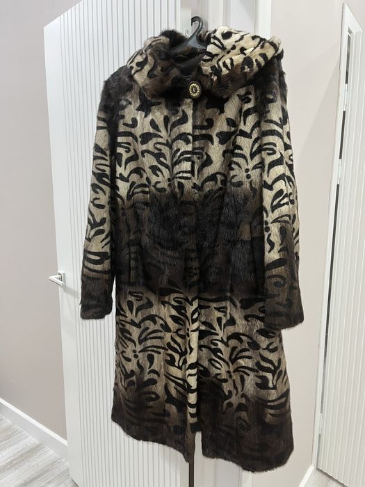 Продам норковую шубу