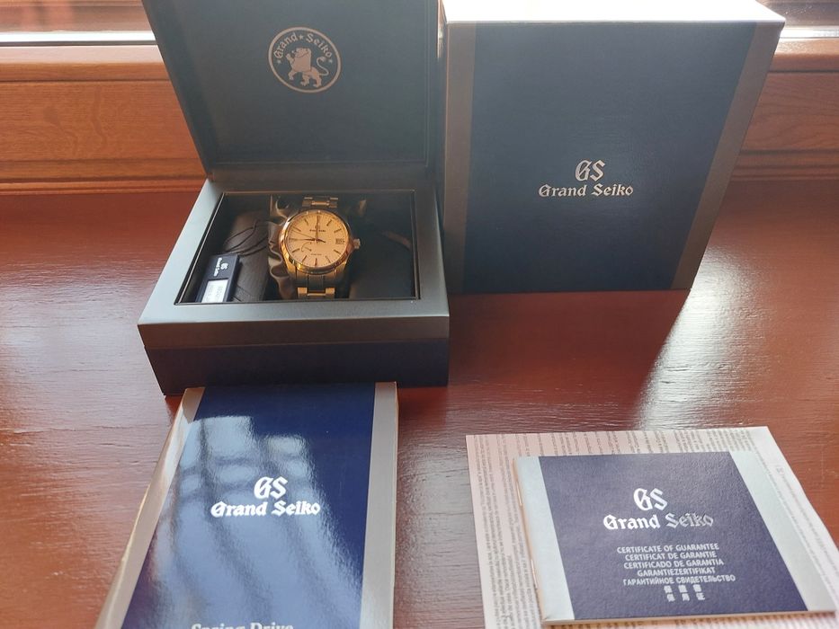 Grand Seiko SBGA211 "Snowflake"