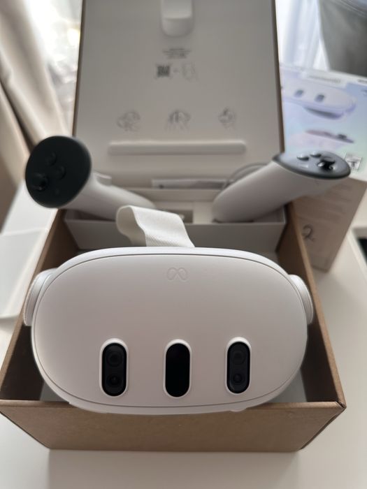 Ochelari VR META Quest 3 – NOI